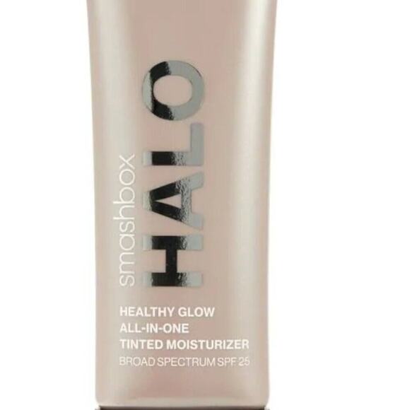Halo Healthy Glow All-In-One Tinted Moisturizer Broad Spectrum SPF 25 Tan - Picture 3 of 5